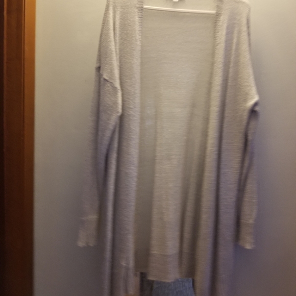 Black shoulderless long sleeve top - Picture 5 of 16